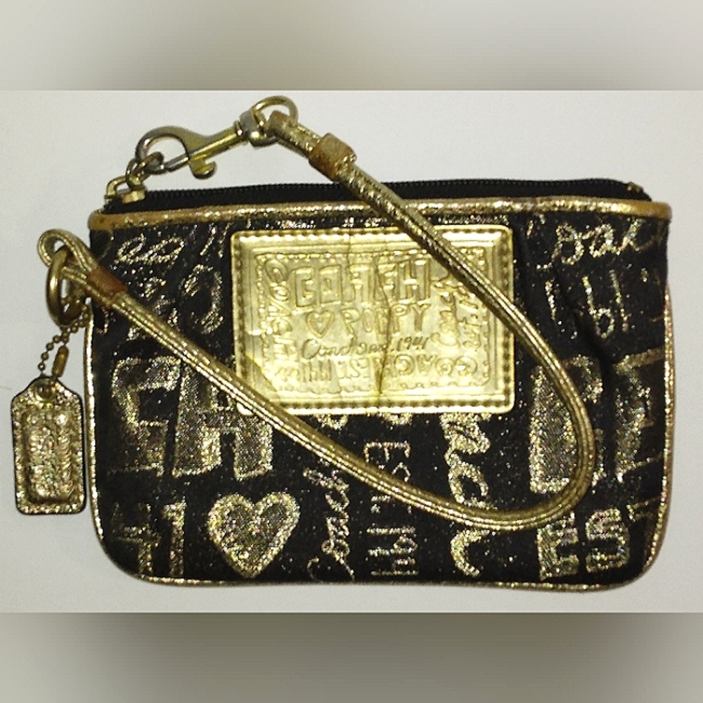 Last Chance♡Rare♡COACH POPPY♡Metallic Story Patch Navy/Gold Sateen Wristlet ♥︎